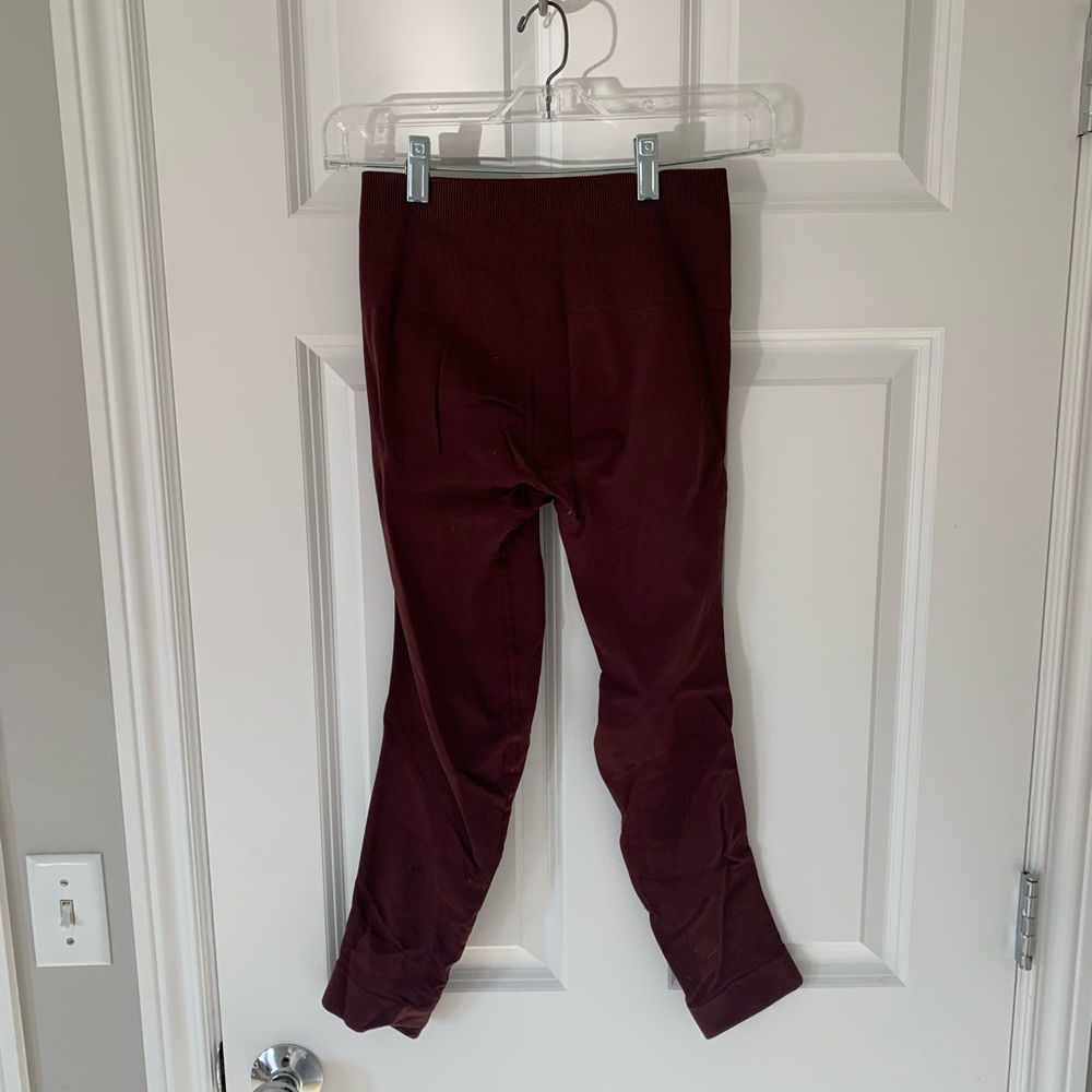 Size 6 Maroon Lulu lemon leggings